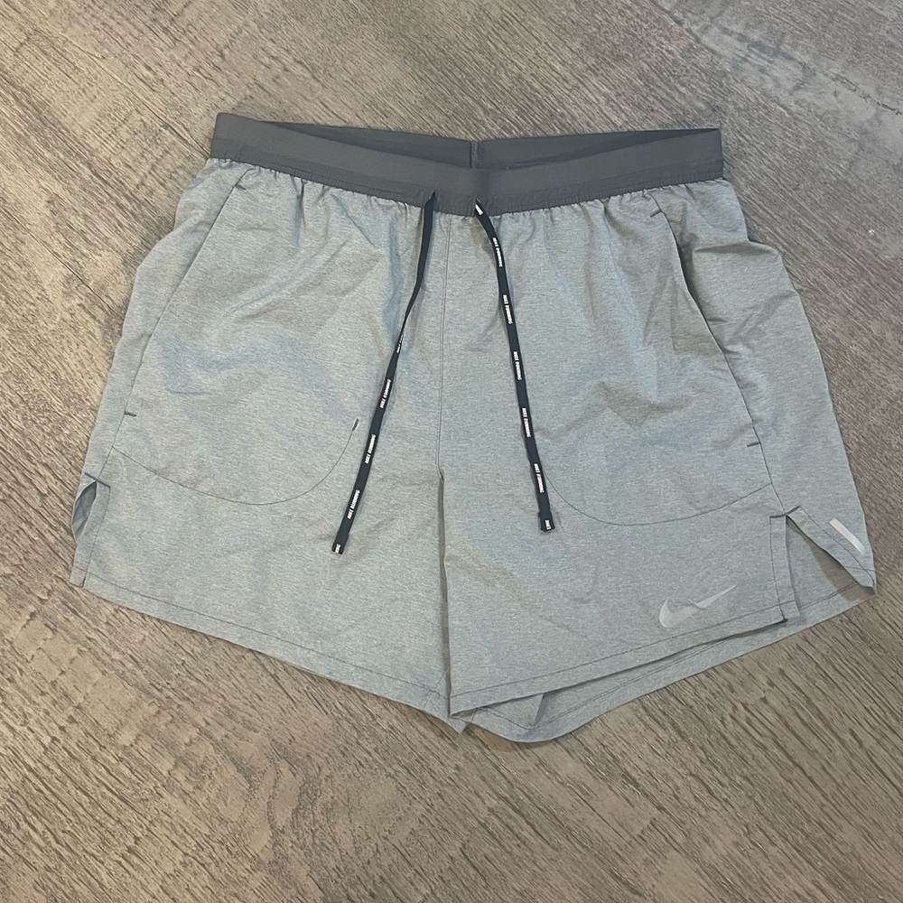 Nike Stride Running Shorts